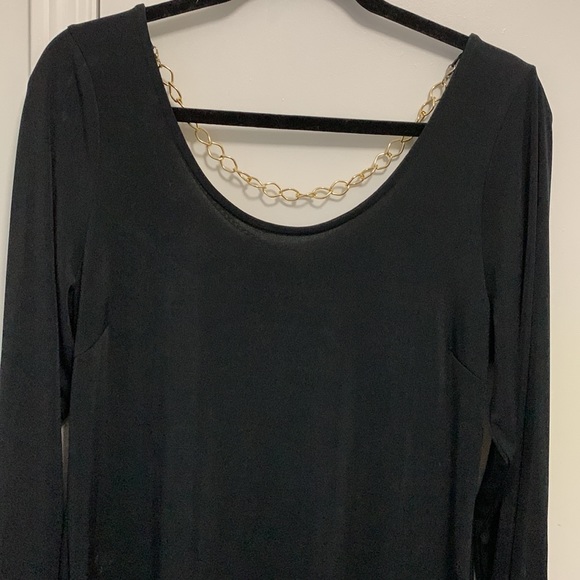 Venus Chainlink Detail Black Dress - Picture 5 of 9